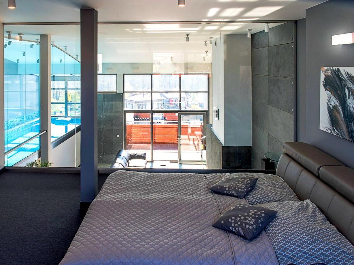 Mlynska 8 Apartament Z Prywatnym Basenem Bielsko-Biała Ngoại thất bức ảnh