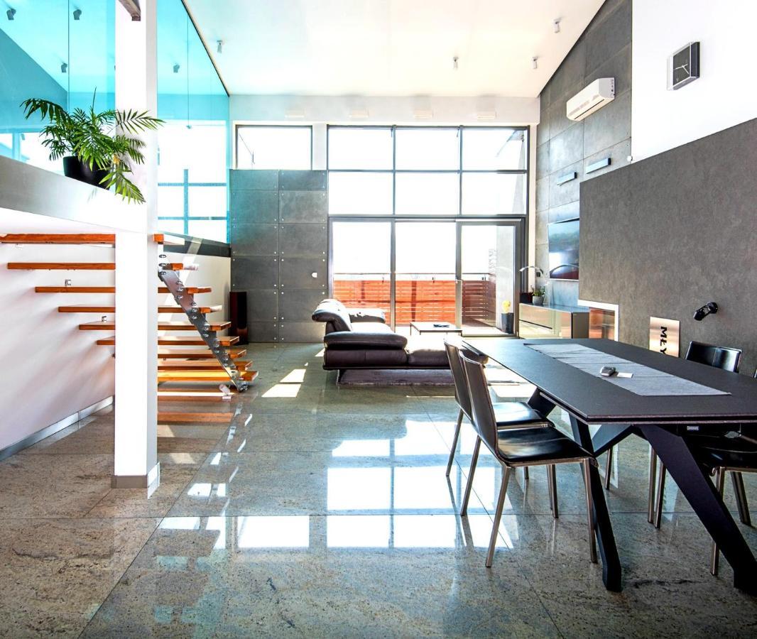Mlynska 8 Apartament Z Prywatnym Basenem Bielsko-Biała Ngoại thất bức ảnh